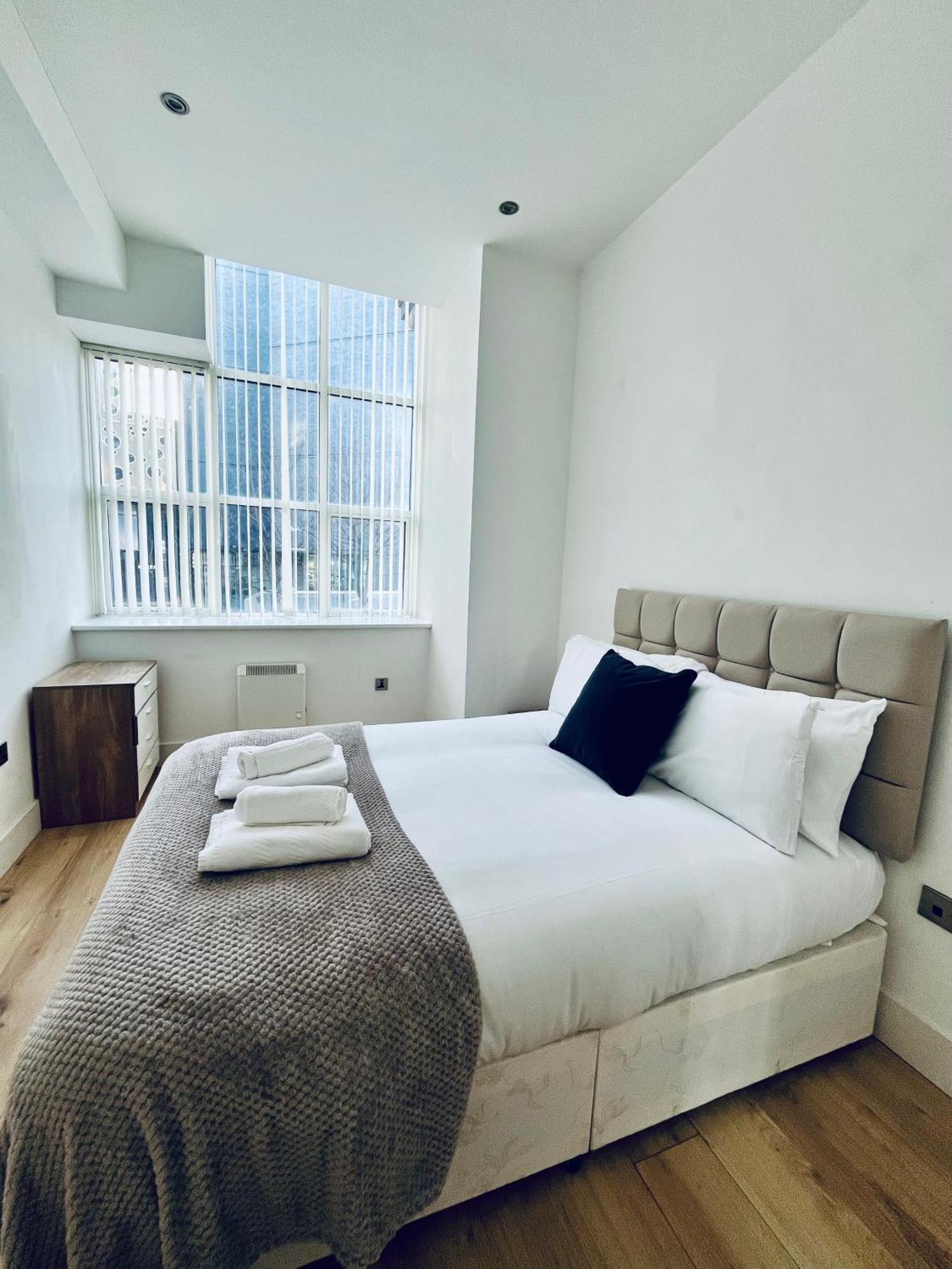 Fantastic Mill Apartment - 2023 Travellers Award Winner! Manchester Exteriör bild